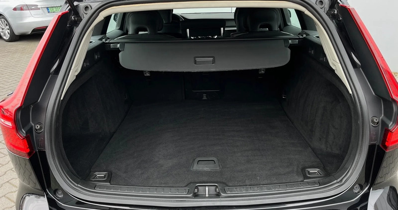 Volvo V60 cena 79900 przebieg: 154700, rok produkcji 2019 z Rybnik małe 436